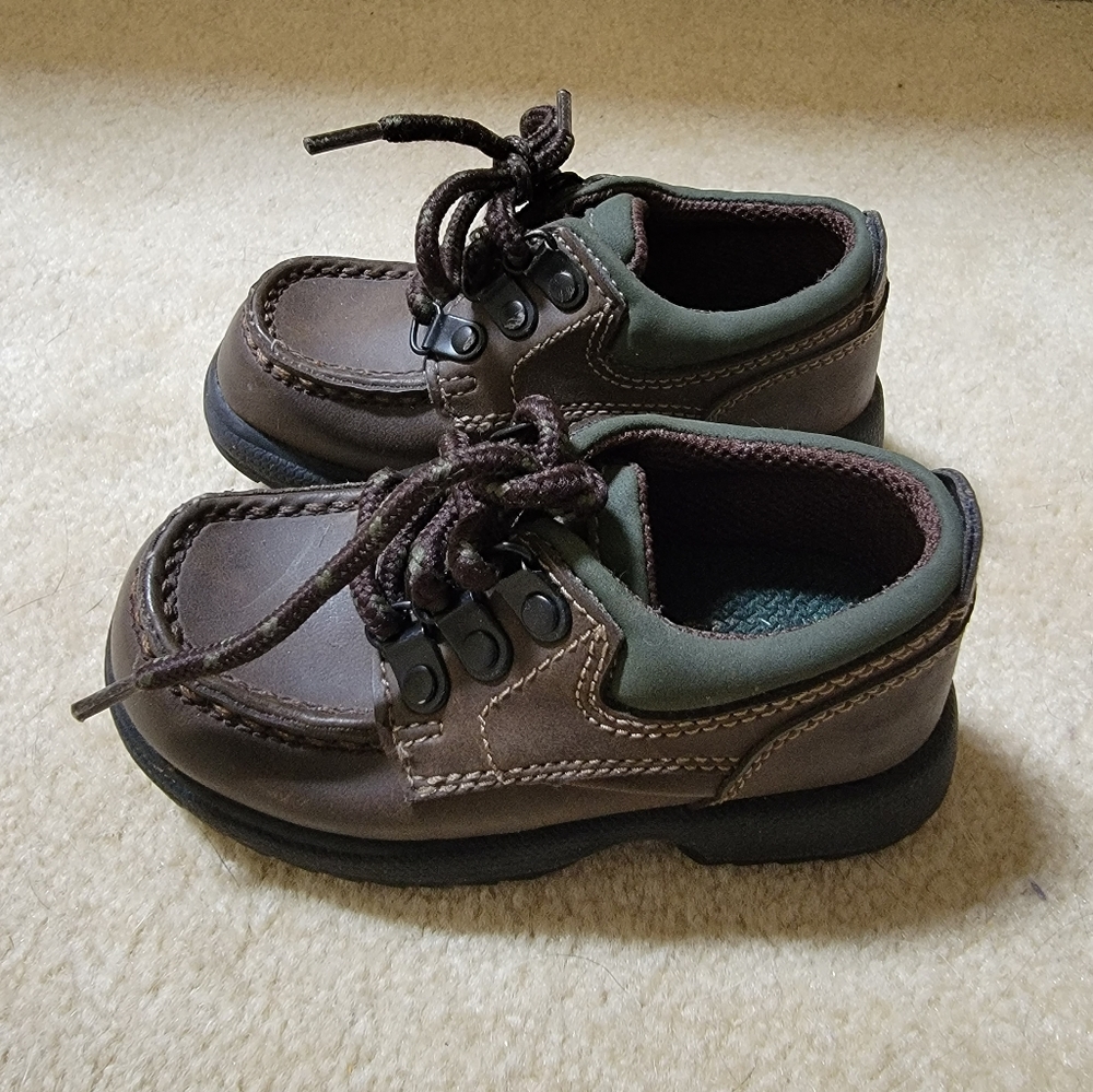 Rugged Outback Dress Shoes